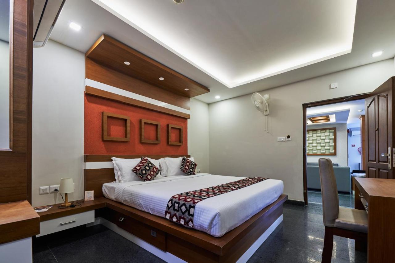 Vidya Residency Hotel Thrissur Eksteriør billede