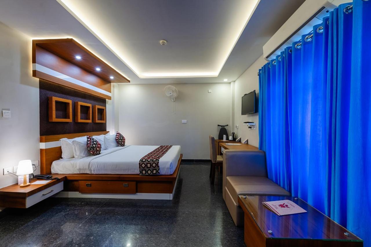 Vidya Residency Hotel Thrissur Eksteriør billede