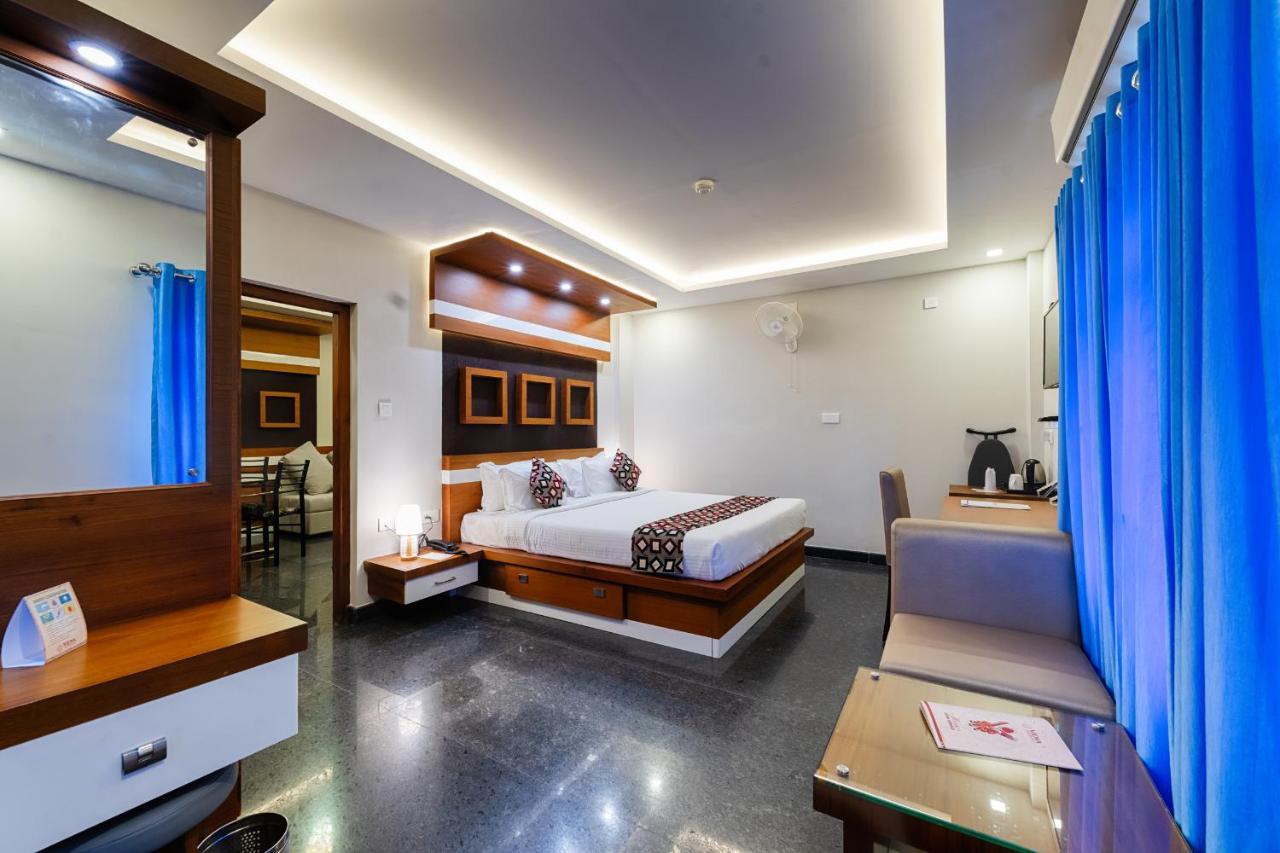 Vidya Residency Hotel Thrissur Eksteriør billede